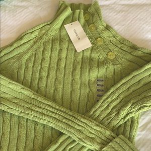 Avacado green sweater